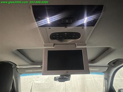 2015 Chevrolet Suburban LT   - Photo 29 - Bethany, CT 06524