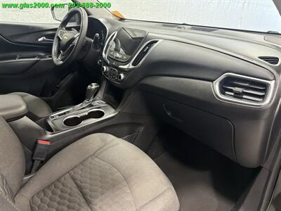 2018 Chevrolet Equinox LT   - Photo 5 - Bethany, CT 06524