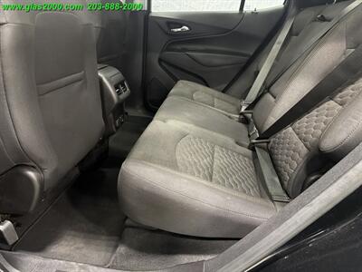 2018 Chevrolet Equinox LT   - Photo 9 - Bethany, CT 06524