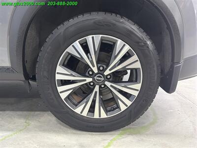 2023 Nissan Rogue SV - Photo 16 - Bethany, CT 06524