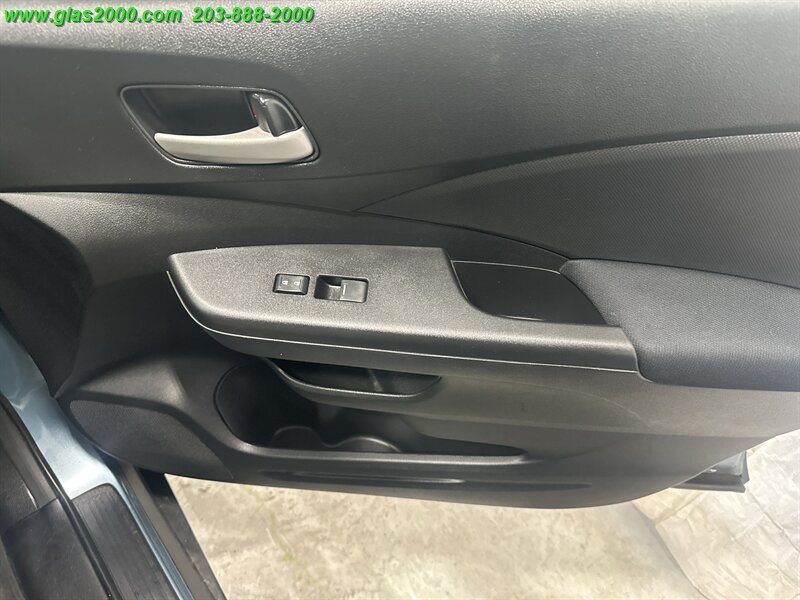 2015 Honda CR-V LX - Photo 26 - Bethany, CT 06524