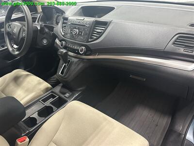 2015 Honda CR-V LX - Photo 5 - Bethany, CT 06524
