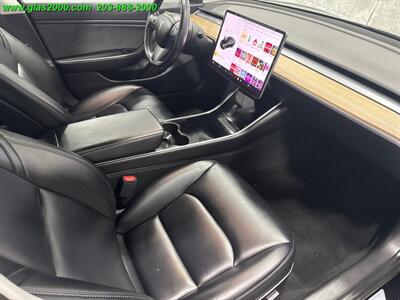 2019 Tesla Model 3 Long Range   - Photo 5 - Bethany, CT 06524