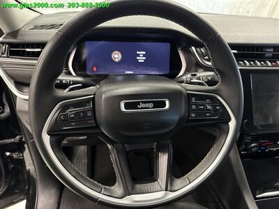 2023 Jeep Grand Cherokee L Laredo   - Photo 3 - Bethany, CT 06524