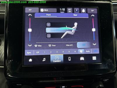 2023 Jeep Grand Cherokee L Laredo   - Photo 17 - Bethany, CT 06524