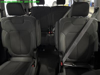 2023 Jeep Grand Cherokee L Laredo   - Photo 29 - Bethany, CT 06524