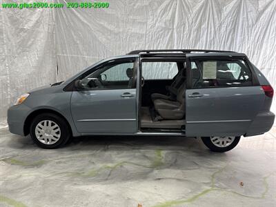 2005 Toyota Sienna CE 7 Passenger   - Photo 30 - Bethany, CT 06524