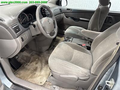 2005 Toyota Sienna CE 7 Passenger   - Photo 3 - Bethany, CT 06524