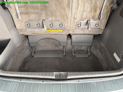 2005 Toyota Sienna CE 7 Passenger   - Photo 16 - Bethany, CT 06524