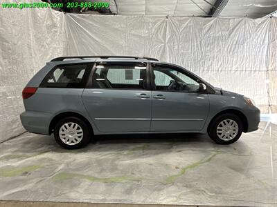 2005 Toyota Sienna CE 7 Passenger   - Photo 14 - Bethany, CT 06524