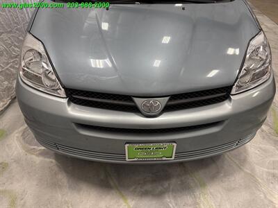 2005 Toyota Sienna CE 7 Passenger   - Photo 18 - Bethany, CT 06524