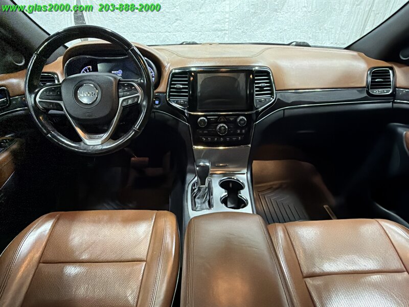 2020 Jeep Grand Cherokee Overland - Photo 6 - Bethany, CT 06524