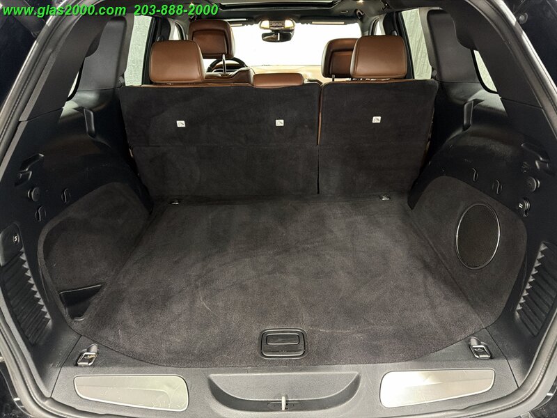 2020 Jeep Grand Cherokee Overland - Photo 15 - Bethany, CT 06524