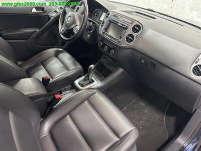 2012 Volkswagen Tiguan S 4Motion   - Photo 5 - Bethany, CT 06524