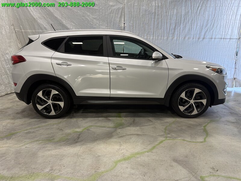 2016 Hyundai Tucson Eco - Photo 14 - Bethany, CT 06524