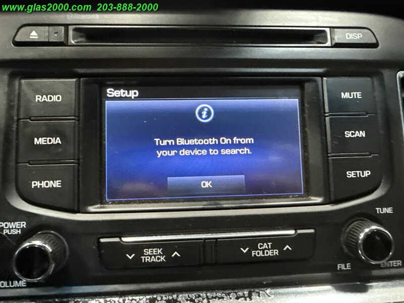 2016 Hyundai SONATA Hybrid SE   - Photo 17 - Bethany, CT 06524