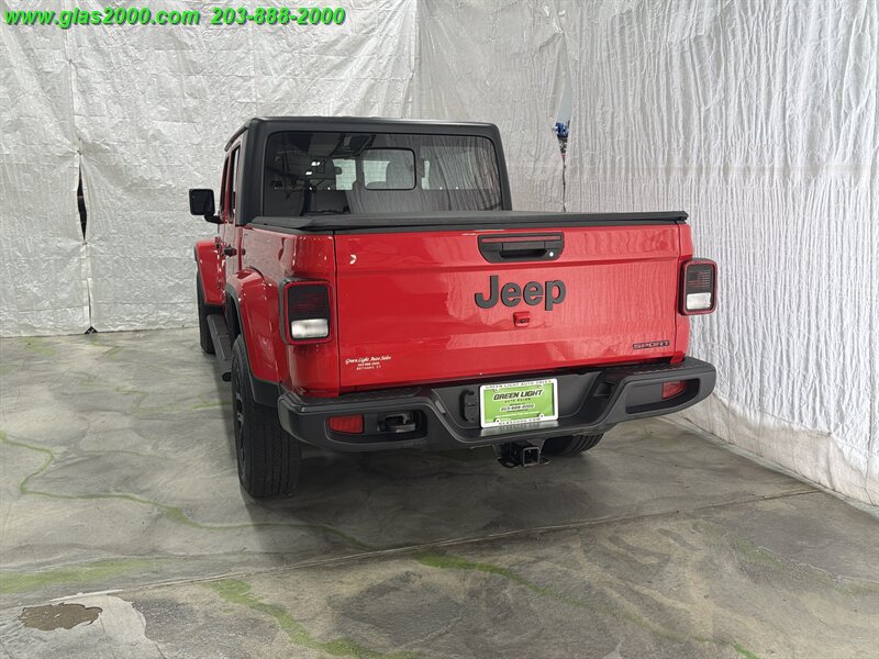 2021 Jeep GLADIATOR Sport - Photo 31 - Bethany, CT 06524