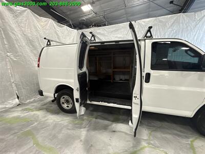 2018 Chevrolet Express Work Van Cargo   - Photo 8 - Bethany, CT 06524