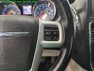 2014 Chrysler Town & Country Touring-L   - Photo 29 - Bethany, CT 06524