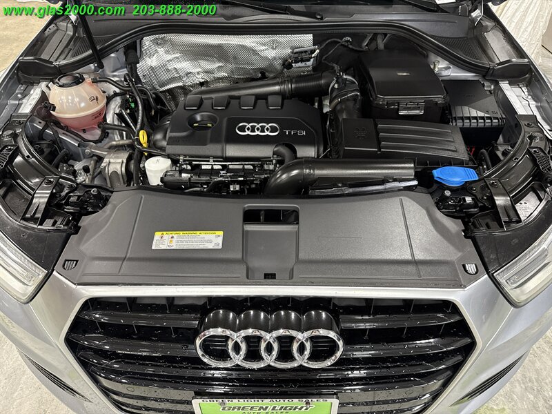 2018 Audi Q3 2.0T Premium quattro - Photo 12 - Bethany, CT 06524