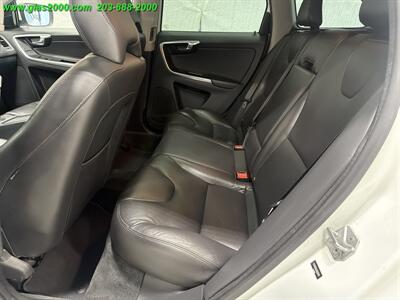 2016 Volvo XC60 T5 Premier - Photo 9 - Bethany, CT 06524