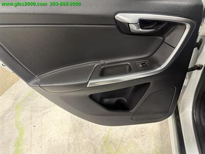 2016 Volvo XC60 T5 Premier - Photo 28 - Bethany, CT 06524