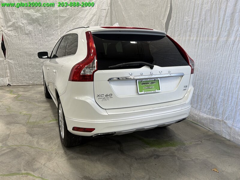 2016 Volvo XC60 T5 Premier - Photo 32 - Bethany, CT 06524