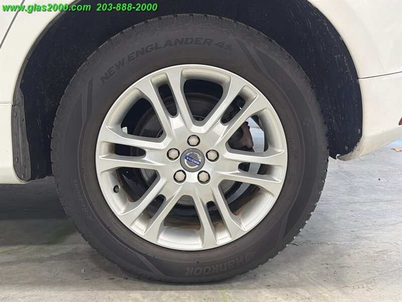 2016 Volvo XC60 T5 Premier - Photo 16 - Bethany, CT 06524