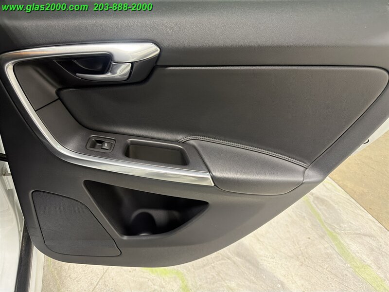 2016 Volvo XC60 T5 Premier - Photo 26 - Bethany, CT 06524