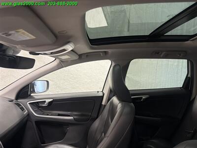 2016 Volvo XC60 T5 Premier - Photo 12 - Bethany, CT 06524