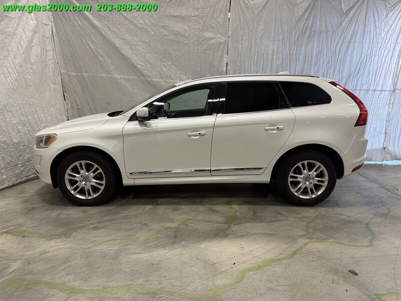 2016 Volvo XC60 T5 Premier - Photo 13 - Bethany, CT 06524