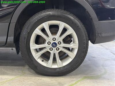 2017 Ford Escape SE   - Photo 16 - Bethany, CT 06524