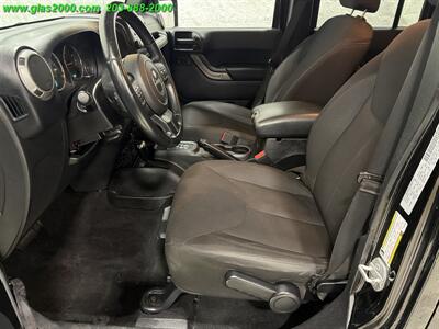 2015 Jeep Wrangler Unlimited Sport   - Photo 22 - Bethany, CT 06524