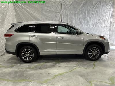 2018 Toyota Highlander XLE   - Photo 14 - Bethany, CT 06524
