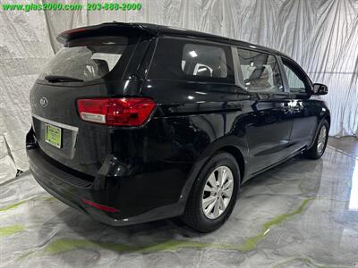2018 Kia Sedona L   - Photo 8 - Bethany, CT 06524