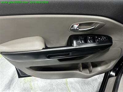 2018 Kia Sedona L   - Photo 25 - Bethany, CT 06524