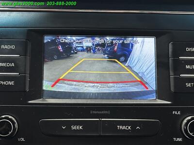 2018 Kia Sedona L   - Photo 11 - Bethany, CT 06524