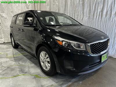 2018 Kia Sedona L   - Photo 2 - Bethany, CT 06524