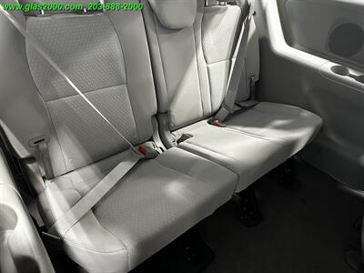 2018 Kia Sedona L   - Photo 9 - Bethany, CT 06524