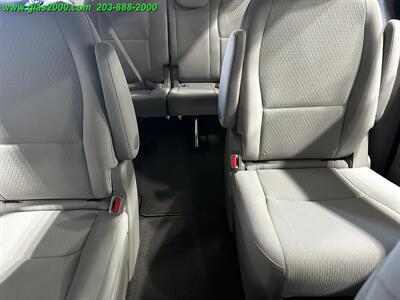 2018 Kia Sedona L   - Photo 22 - Bethany, CT 06524