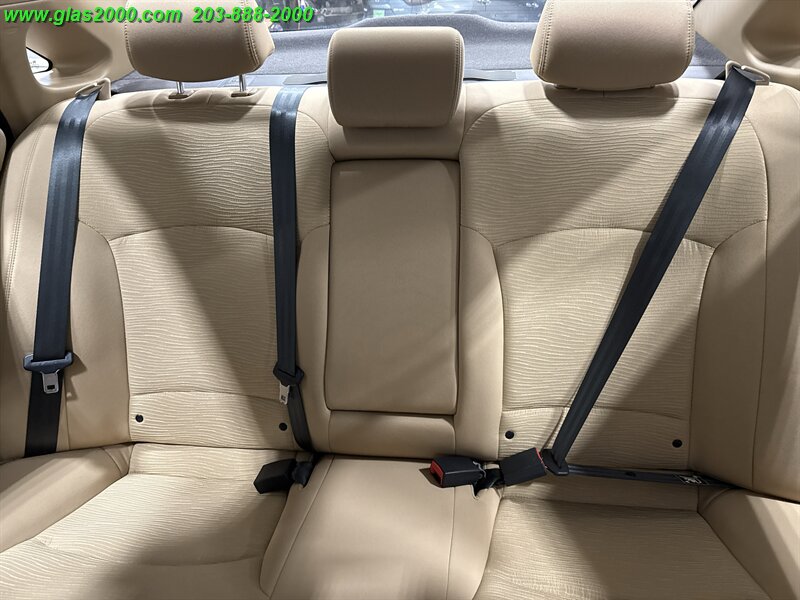 2015 Hyundai SONATA Hybrid   - Photo 24 - Bethany, CT 06524