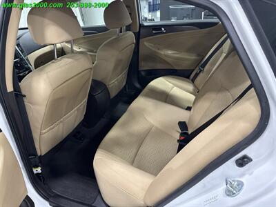 2015 Hyundai SONATA Hybrid   - Photo 9 - Bethany, CT 06524