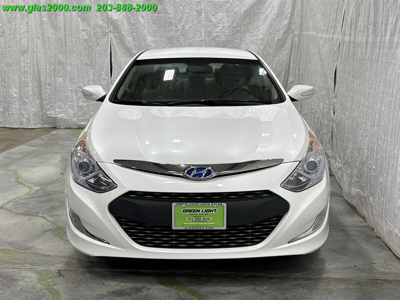 2015 Hyundai SONATA Hybrid   - Photo 19 - Bethany, CT 06524