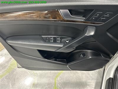 2020 Audi Q5 45 Premium quattro   - Photo 27 - Bethany, CT 06524