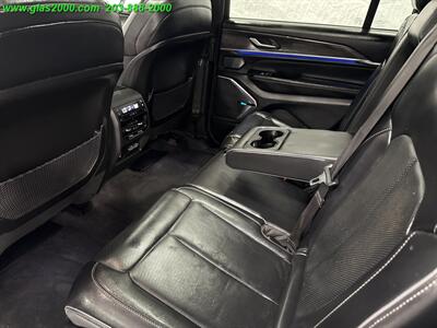 2021 Jeep Grand Cherokee Overland   - Photo 9 - Bethany, CT 06524