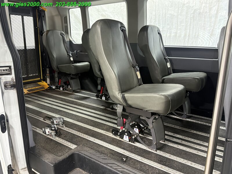 2018 Ford Transit 350 XL Handicap Wheelchair - Photo 24 - Bethany, CT 06524