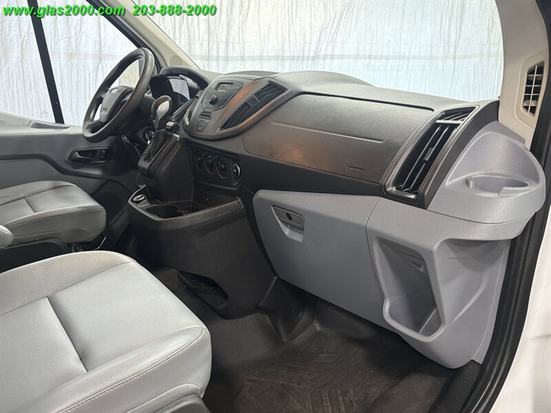 2018 Ford Transit 350 XL Handicap Wheelchair - Photo 5 - Bethany, CT 06524