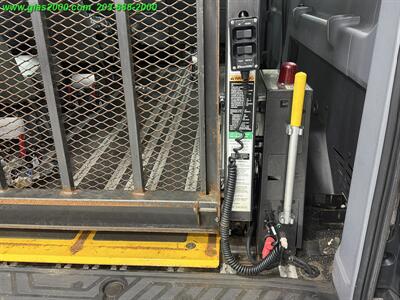 2018 Ford Transit 350 XL Handicap Wheelchair - Photo 17 - Bethany, CT 06524