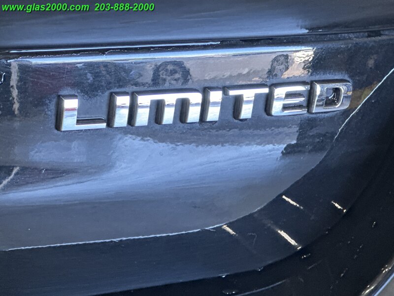 2023 Jeep Grand Cherokee L Limited - Photo 16 - Bethany, CT 06524