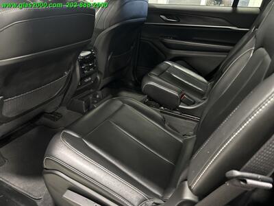 2023 Jeep Grand Cherokee L Limited - Photo 9 - Bethany, CT 06524